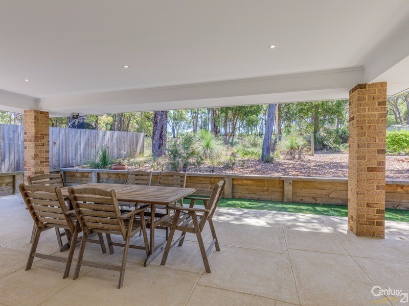 41 Heath Road, Roleystone WA 6111