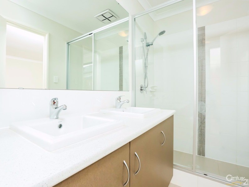 10 Apostles Corner, Wandi WA 6167