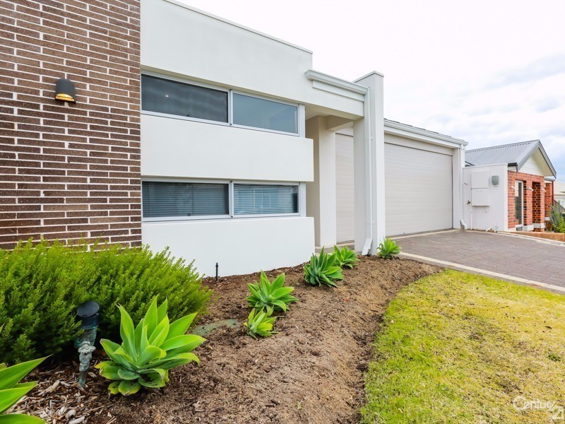 10 Apostles Corner, Wandi WA 6167