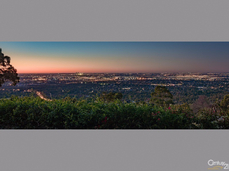 65 Basildon Road, Lesmurdie WA 6076