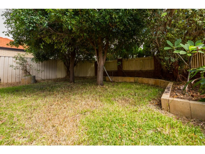 52 Eastwood Parade, Canning Vale WA 6155