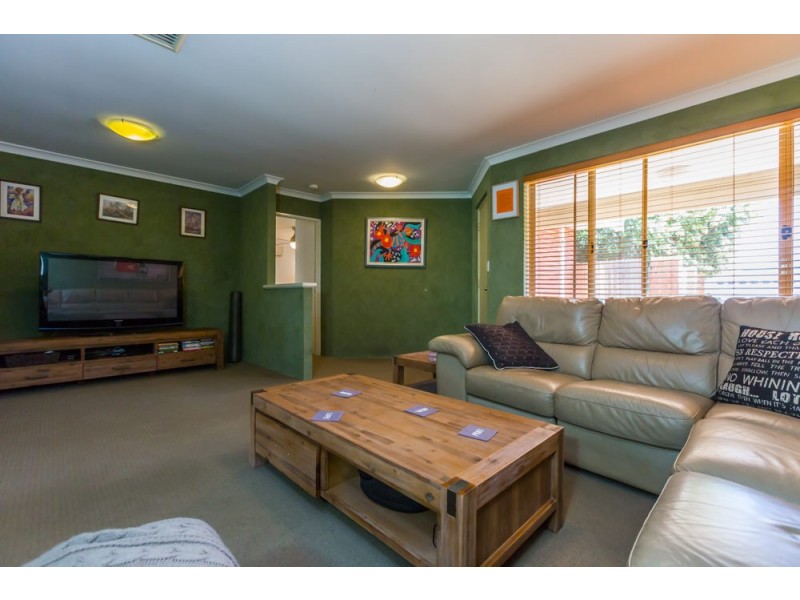 52 Eastwood Parade, Canning Vale WA 6155