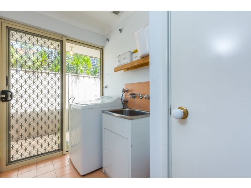 52 Eastwood Parade, Canning Vale WA 6155