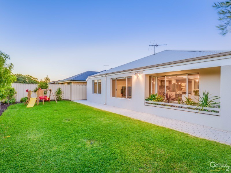 9 Walpole Way, Gosnells WA 6110