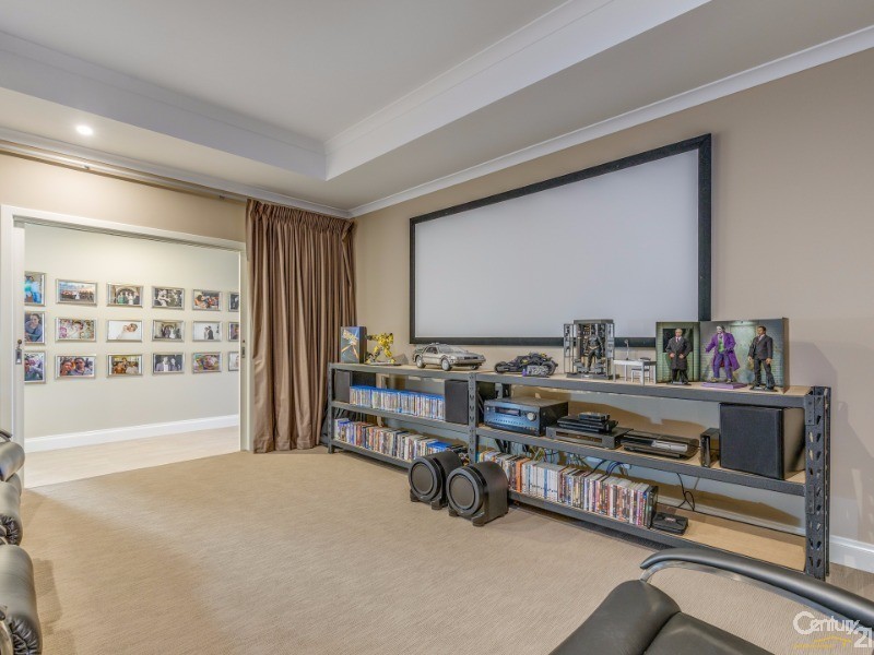 9 Walpole Way, Gosnells WA 6110