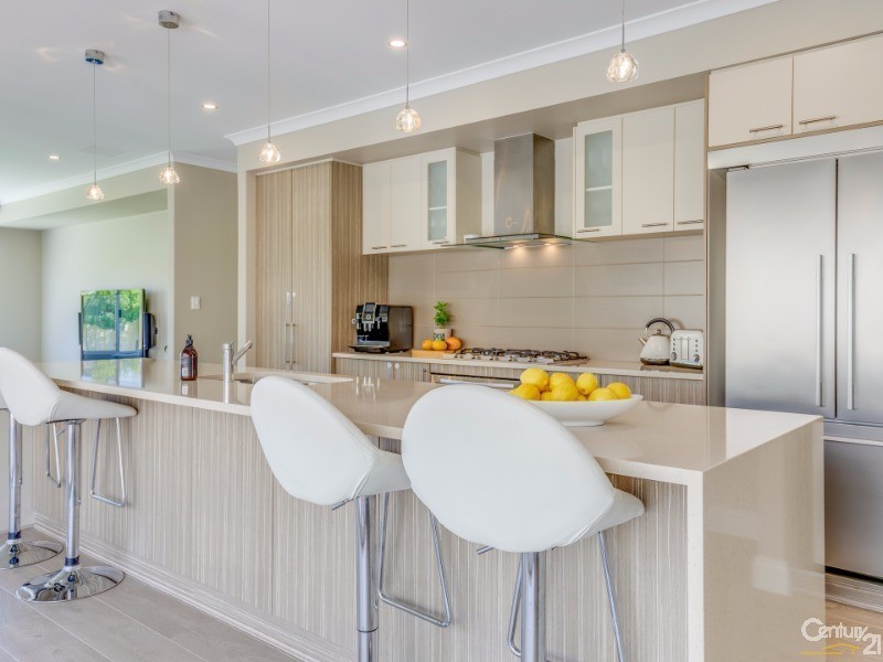 9 Walpole Way, Gosnells WA 6110