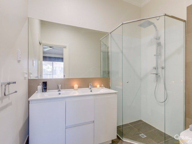 81 Hobbs Avenue, Como WA 6152