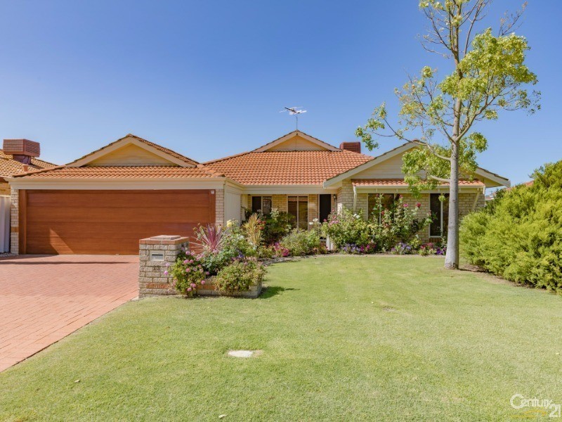 13 Menora Loop, Warnbro WA 6169