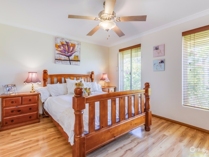 13 Menora Loop, Warnbro WA 6169