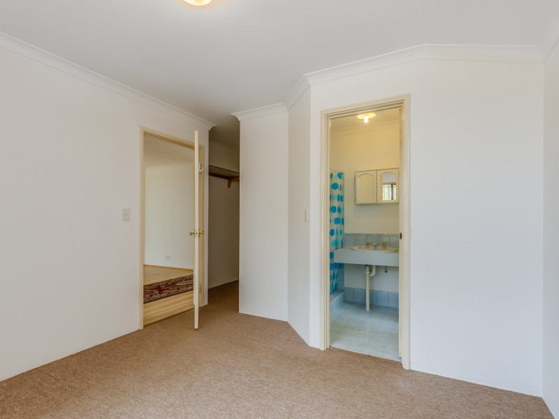 7 Lovegrove Court, Byford WA 6122