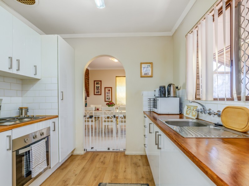 12B Limbee Glade, Huntingdale WA 6110