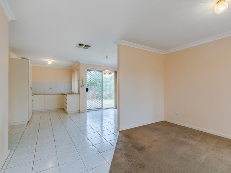 11/22 Swingler Way, Gosnells WA 6110