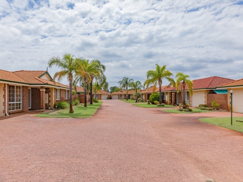 11/22 Swingler Way, Gosnells WA 6110