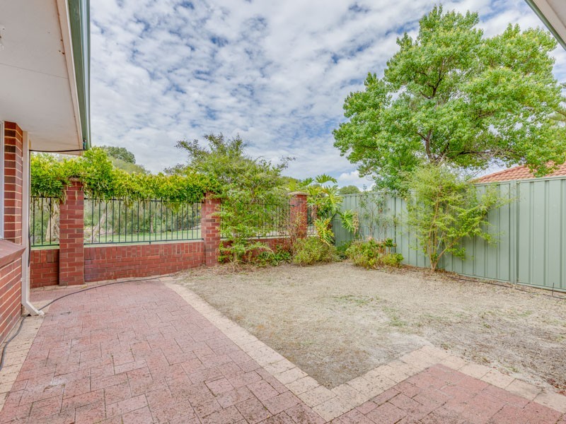 11/22 Swingler Way, Gosnells WA 6110