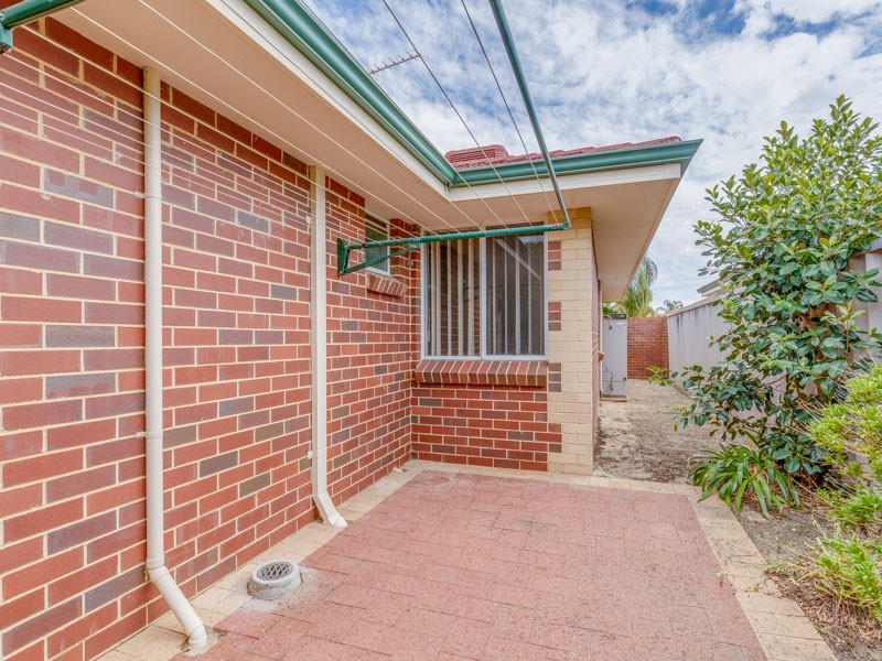 11/22 Swingler Way, Gosnells WA 6110