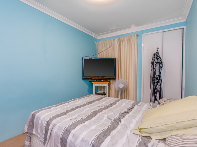 19 Farrer Place, Thornlie WA 6108