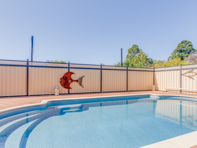 7 White Gum Rise, Byford WA 6122