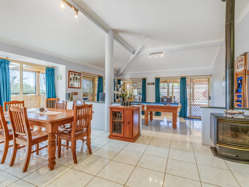 7 White Gum Rise, Byford WA 6122