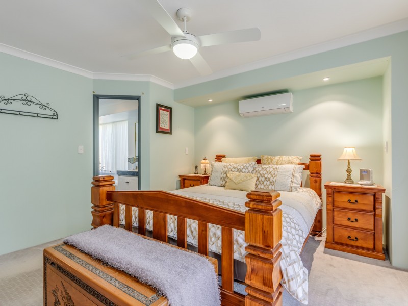7 White Gum Rise, Byford WA 6122