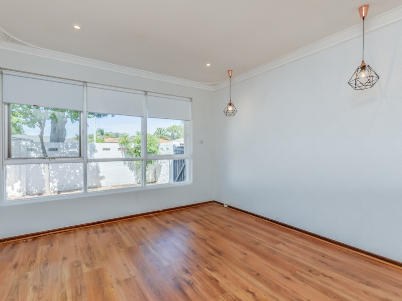20 Helena Crescent, Thornlie WA 6108