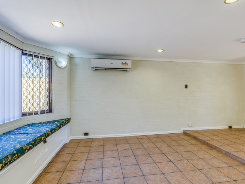 93 Shillington Way, Thornlie WA 6108
