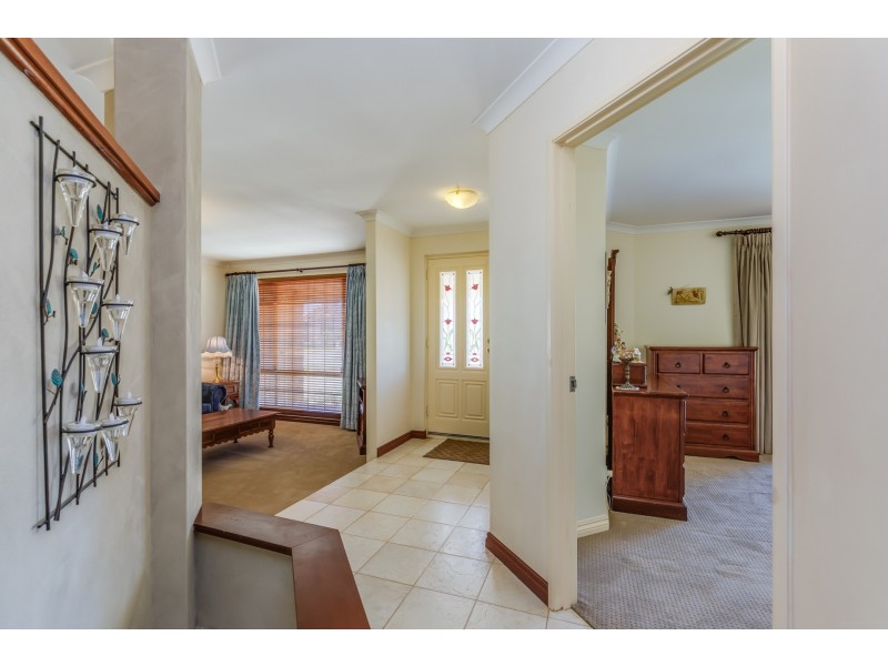 24 Geranium Place, Canning Vale WA 6155