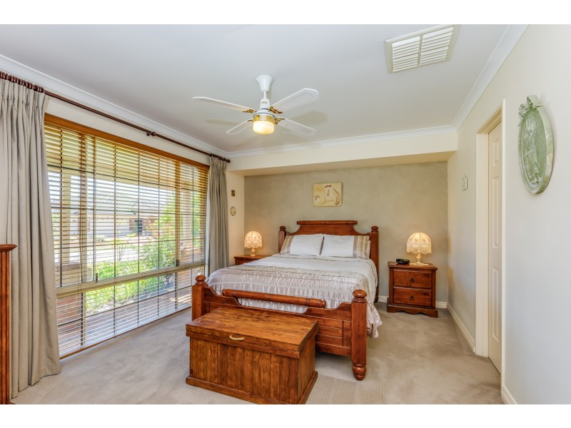 24 Geranium Place, Canning Vale WA 6155