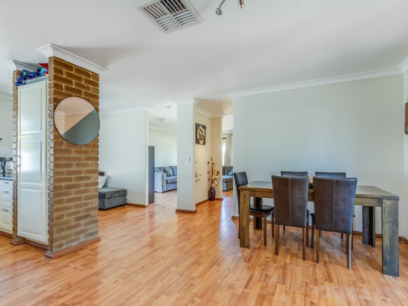 55 Wooramel Crescent, Gosnells WA 6110