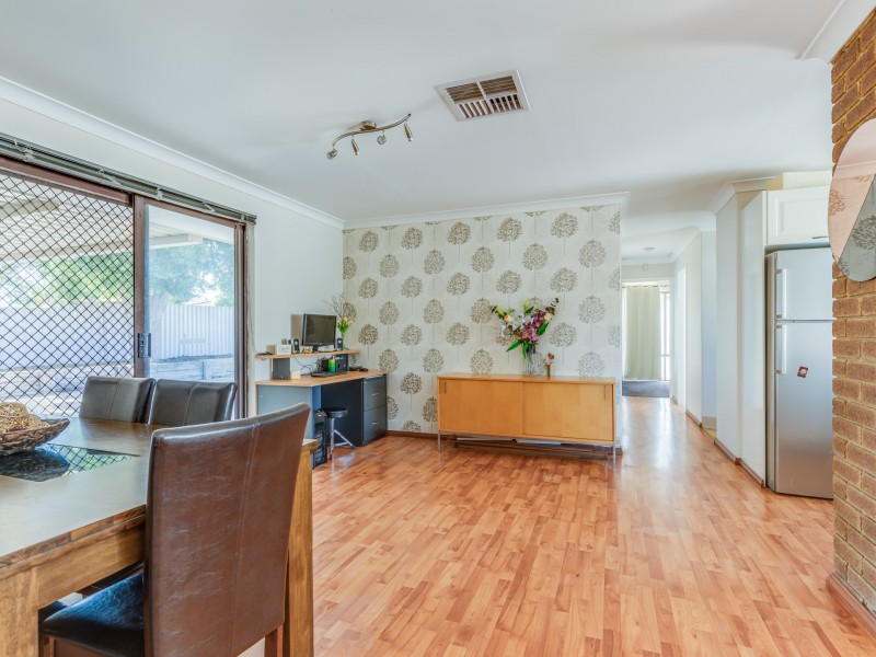 55 Wooramel Crescent, Gosnells WA 6110