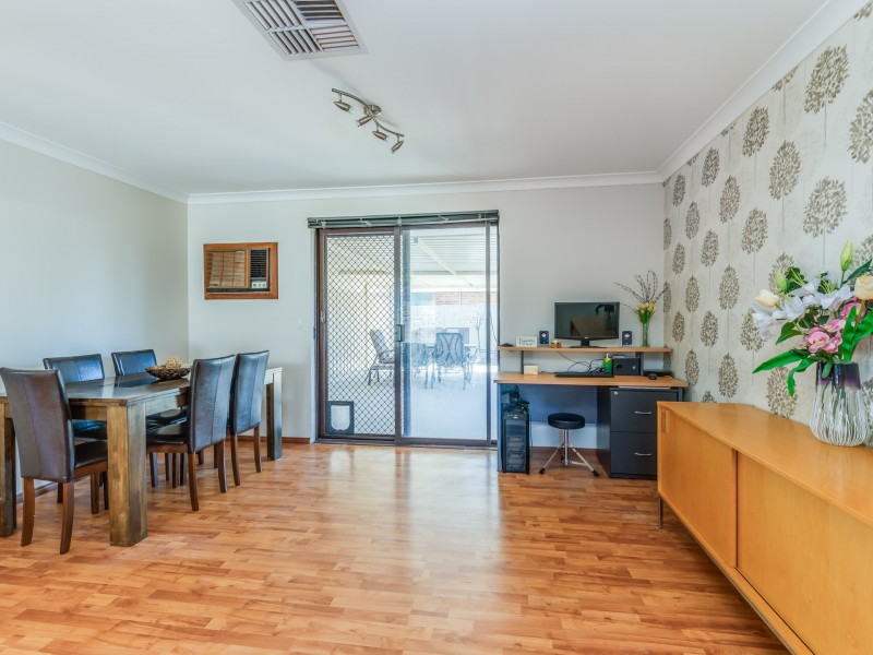 55 Wooramel Crescent, Gosnells WA 6110