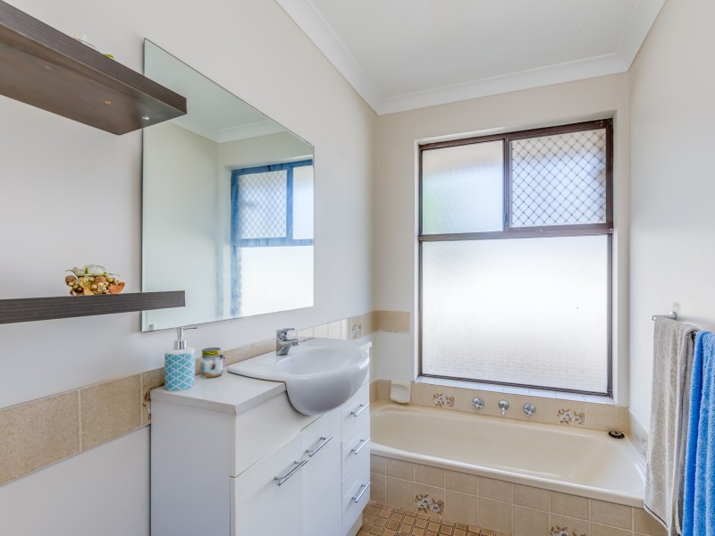 55 Wooramel Crescent, Gosnells WA 6110