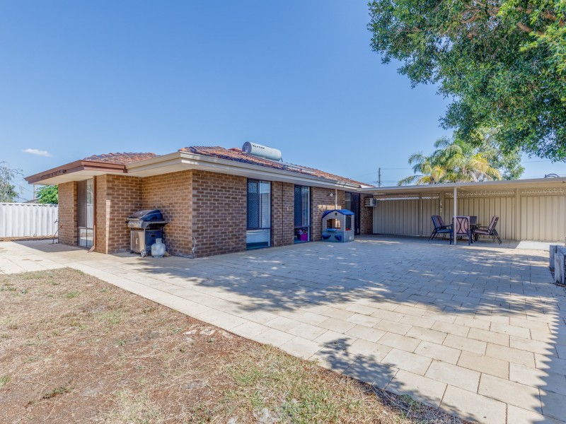 55 Wooramel Crescent, Gosnells WA 6110