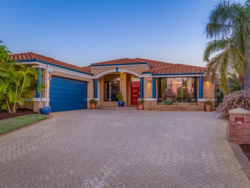 6 Iberis Place, Woodvale WA 6026