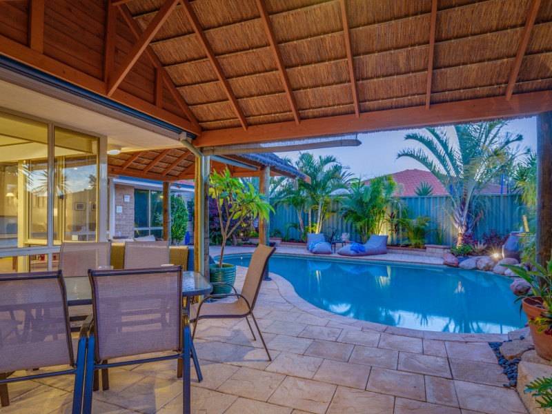 6 Iberis Place, Woodvale WA 6026