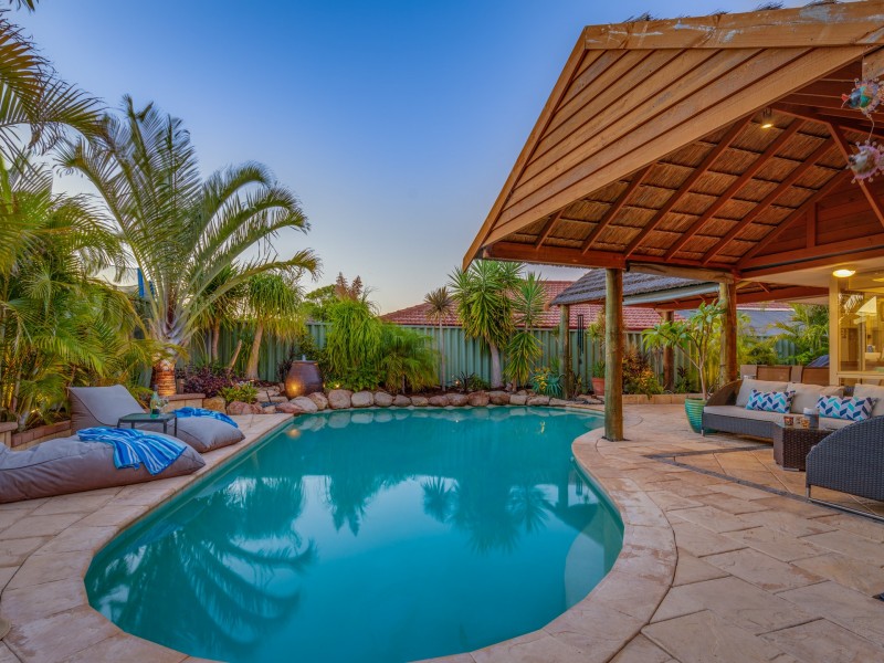 6 Iberis Place, Woodvale WA 6026