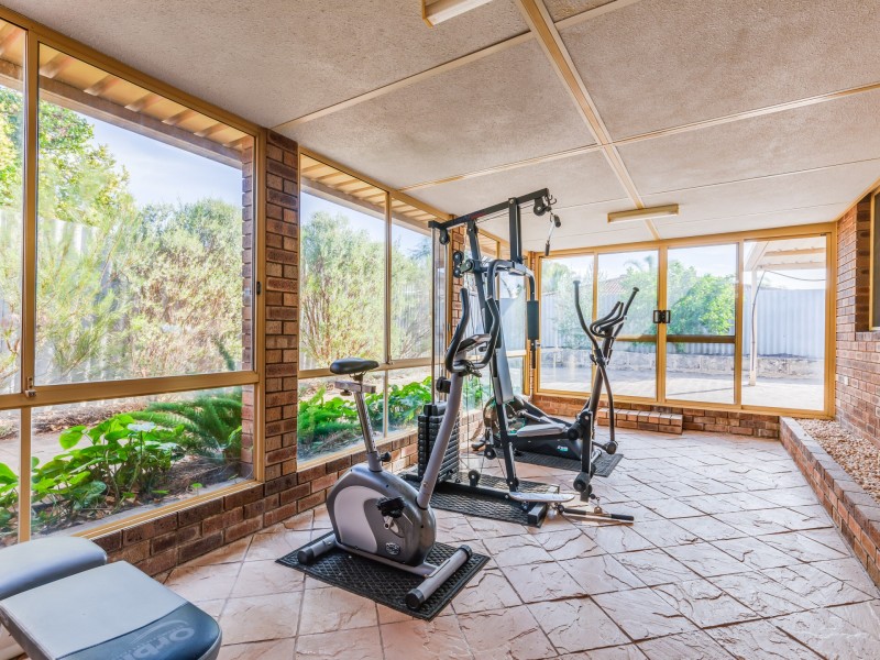 18 Monarch Court, Thornlie WA 6108