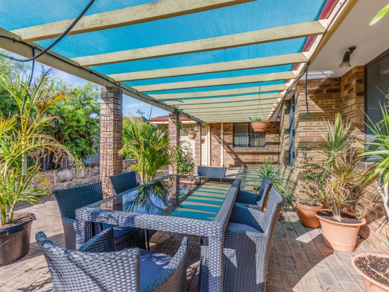 18 Monarch Court, Thornlie WA 6108