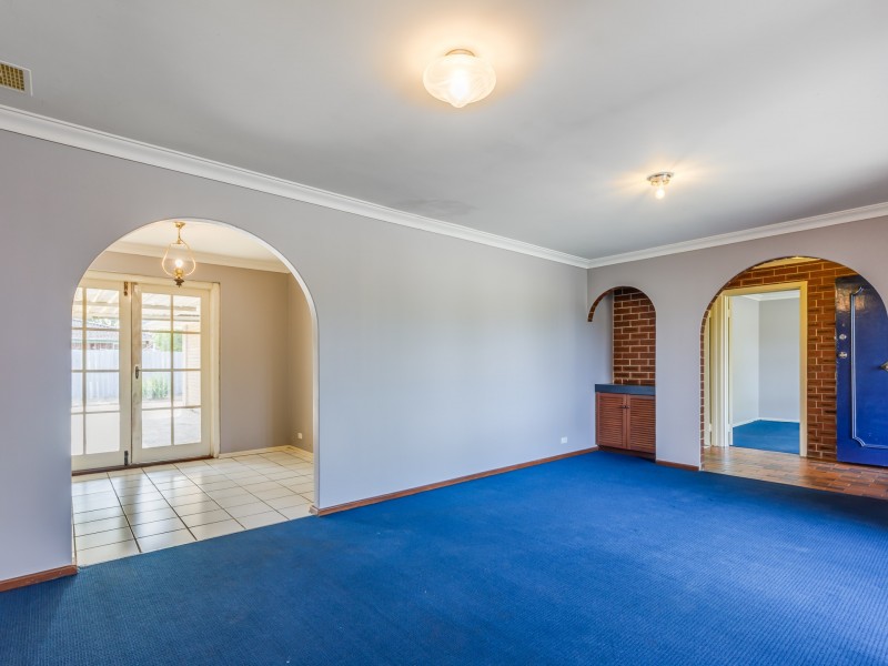 6 Nields Street, Ferndale WA 6148