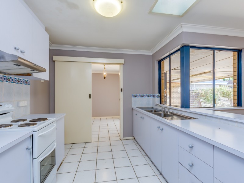 6 Nields Street, Ferndale WA 6148