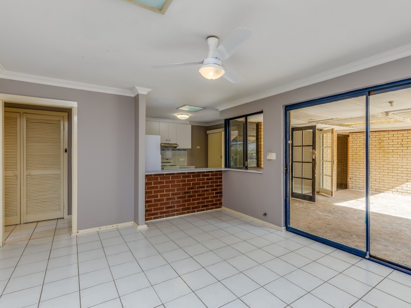 6 Nields Street, Ferndale WA 6148