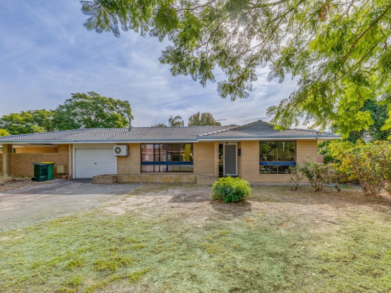 6 Nields Street, Ferndale WA 6148