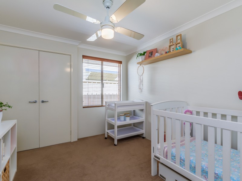 15 Cronulla Road, Secret Harbour WA 6173