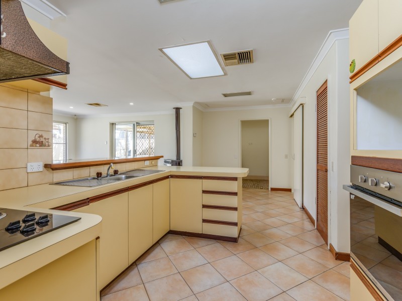 9 Aveley Street, Willetton WA 6155