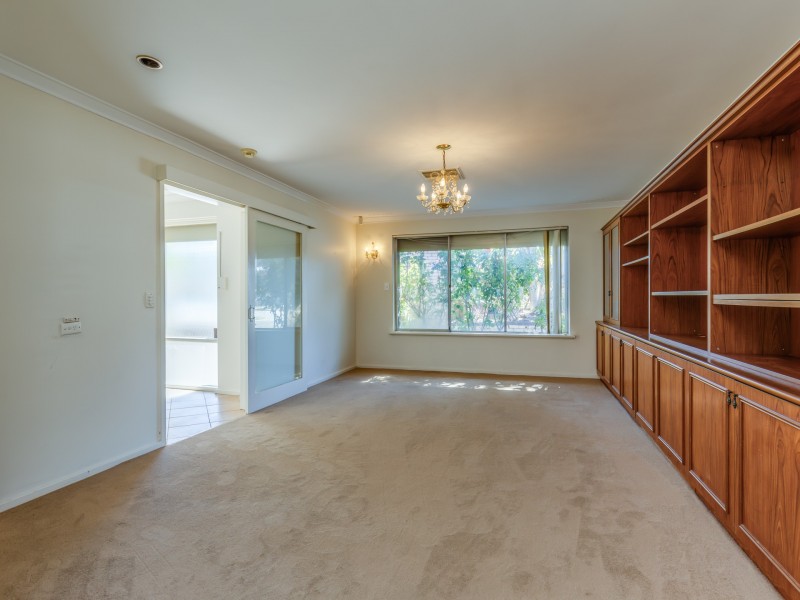 9 Aveley Street, Willetton WA 6155