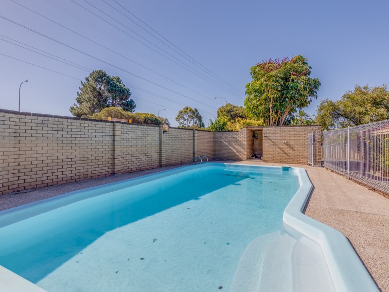 9 Aveley Street, Willetton WA 6155