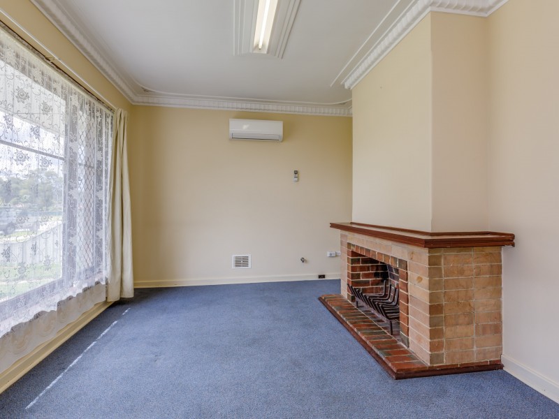 42 Fremantle Road, Gosnells WA 6110