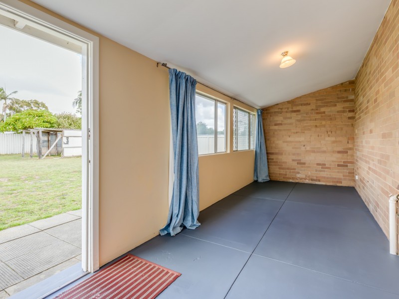 42 Fremantle Road, Gosnells WA 6110