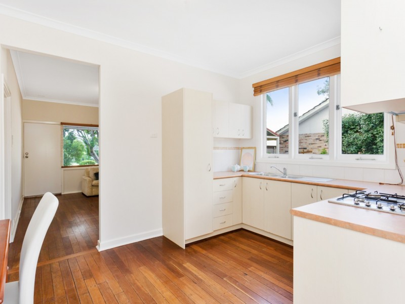 33 Williams Road, Coolbellup WA 6163