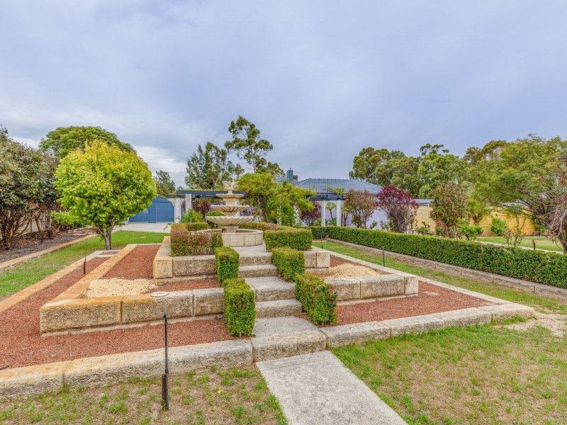 6 Helm Street, Maddington WA 6109