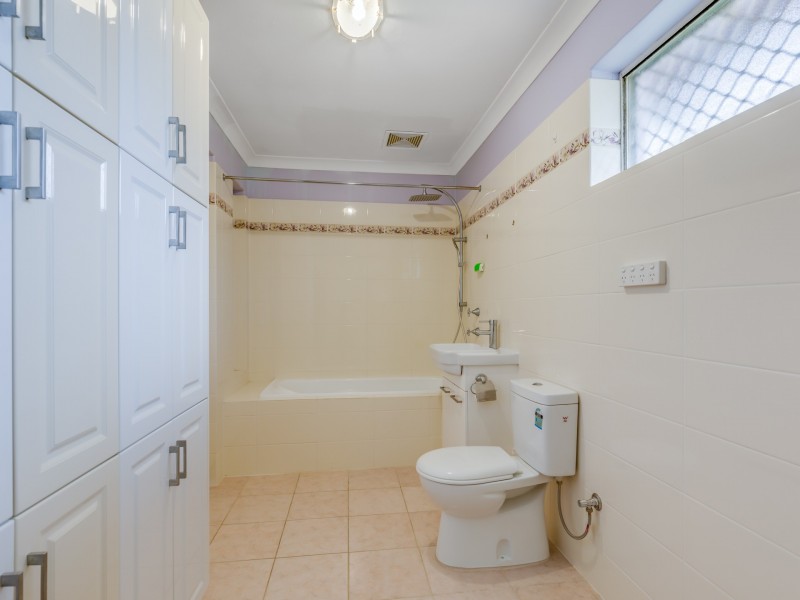 6 Helm Street, Maddington WA 6109